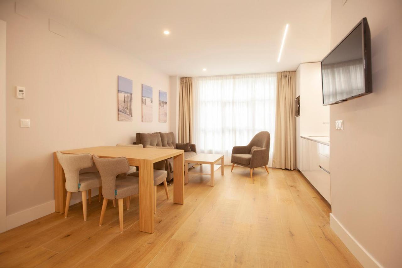 Apartamentos Reina Victoria Santander Buitenkant foto