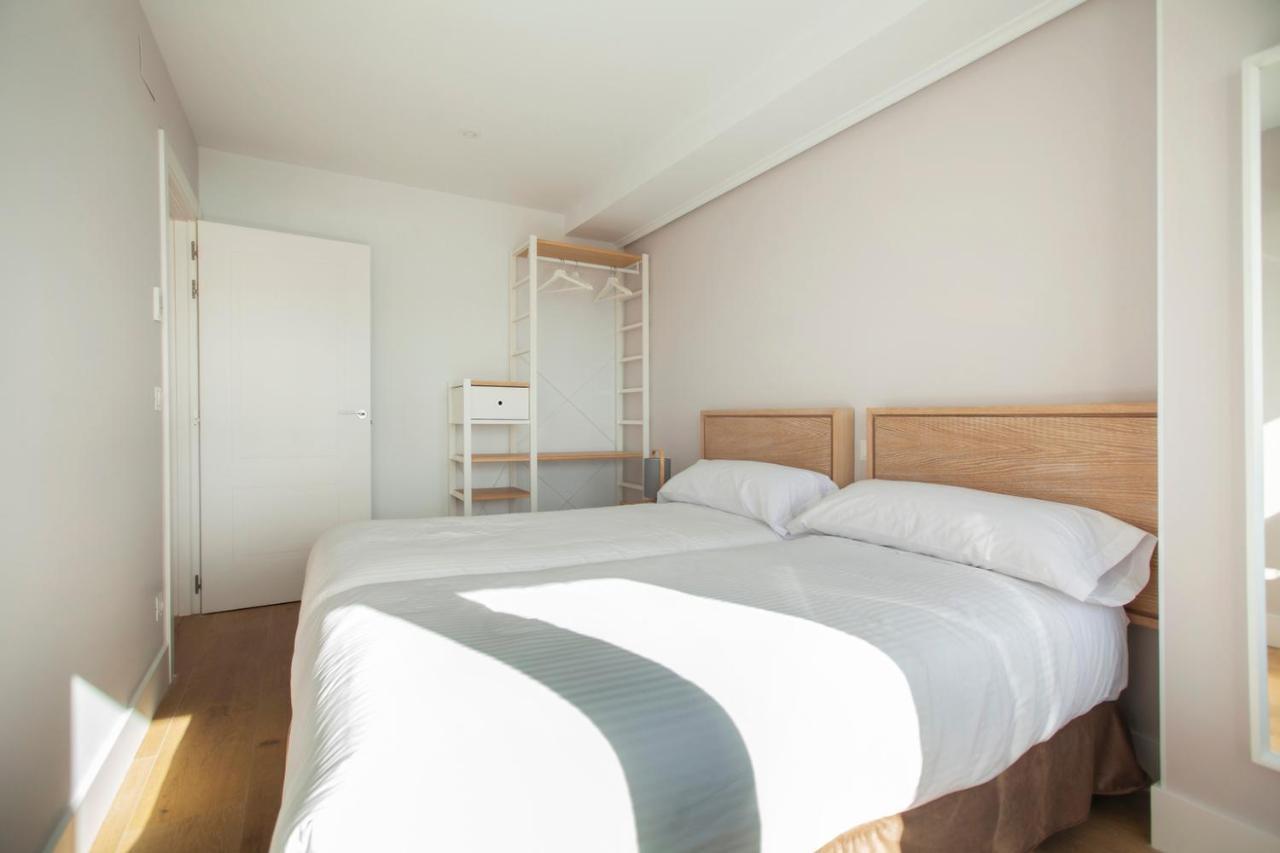 Apartamentos Reina Victoria Santander Buitenkant foto