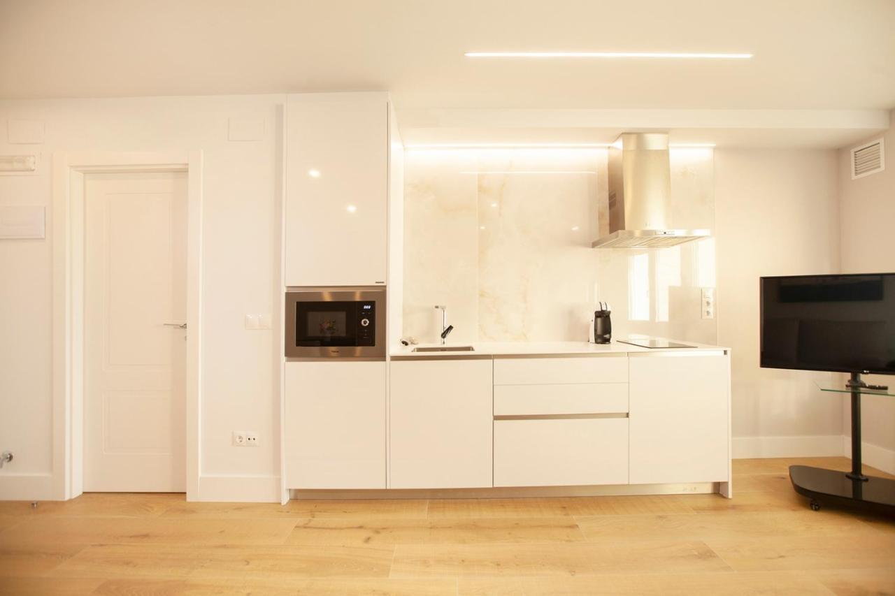 Apartamentos Reina Victoria Santander Buitenkant foto