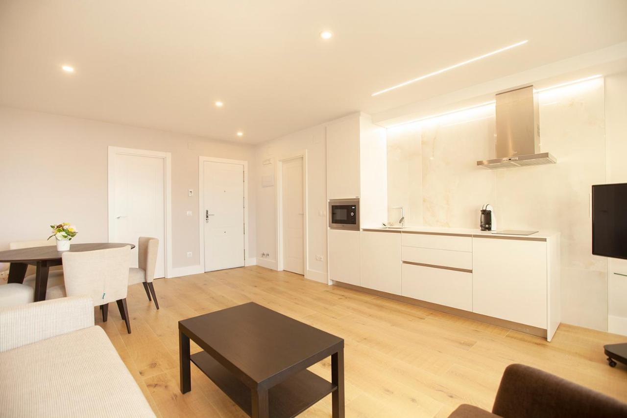 Apartamentos Reina Victoria Santander Buitenkant foto