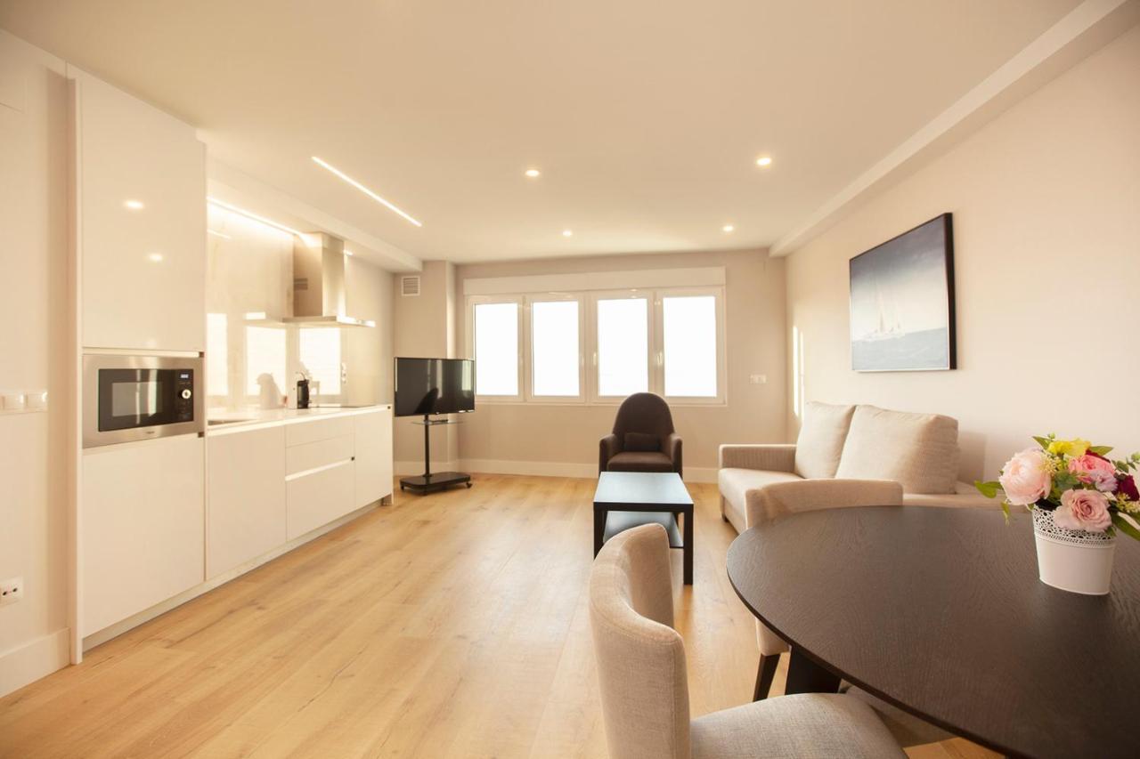 Apartamentos Reina Victoria Santander Buitenkant foto