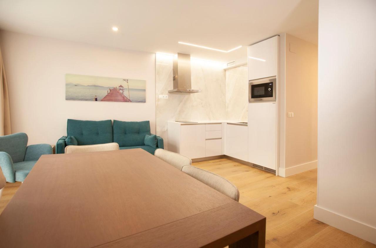 Apartamentos Reina Victoria Santander Buitenkant foto