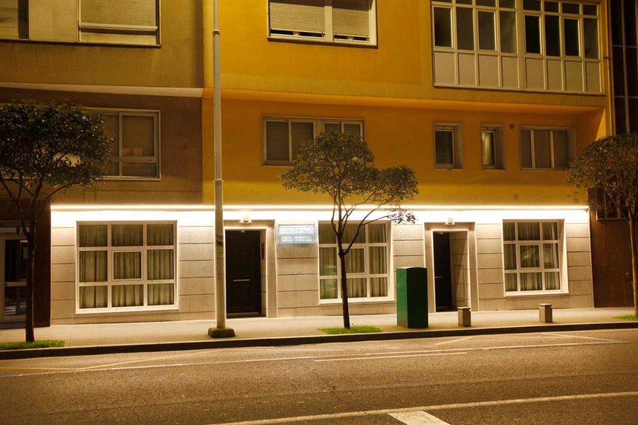 Apartamentos Reina Victoria Santander Buitenkant foto